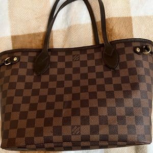 Authentic LOUIS VUITTON Damier Ebene
Neverfull PM Shoulder Tote Bag